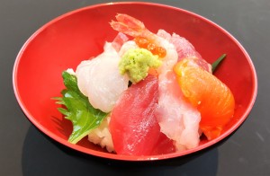 8種の海鮮丼