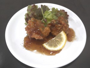 特製ダレ油淋鶏