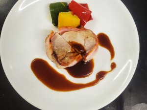 豚ヒレ肉とベーコン