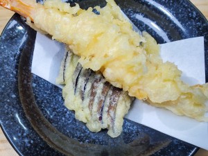 大エビと茄子の天ぷら